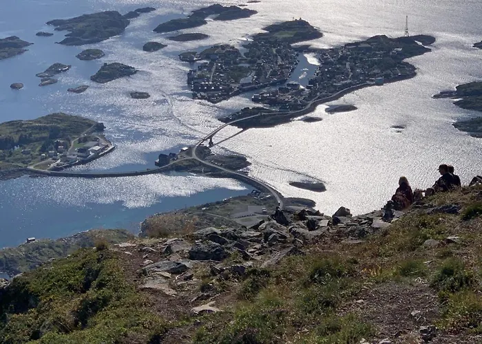 Stor Moderne I Henningsvaer, 70 Kvm * Henningsvær